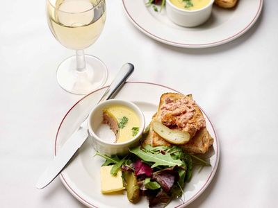 Sunday Lunch on the Mendip Belle