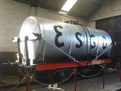 Esso tank Wagon restored
