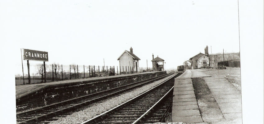 A picture showing the second platform back in the 1950's.