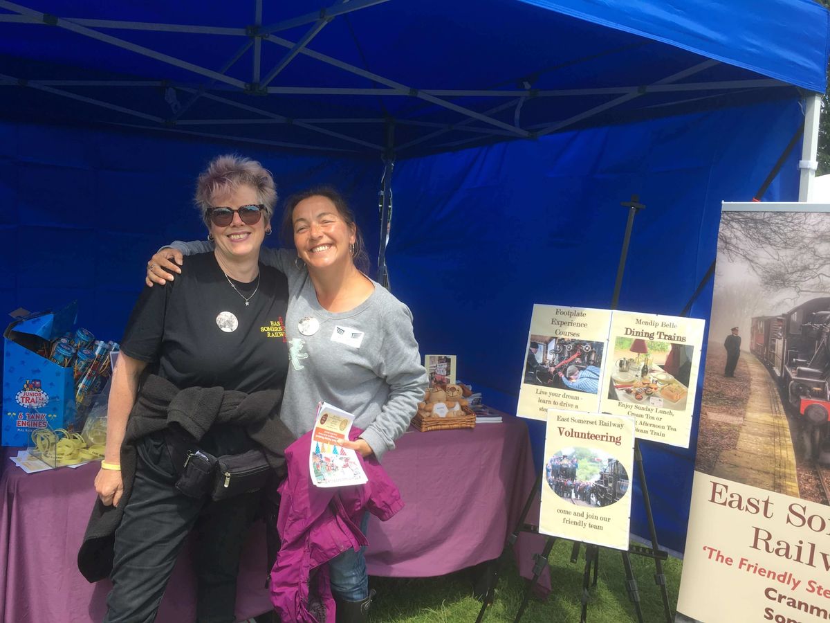 Elaine L and Lisa at Collet Park Day