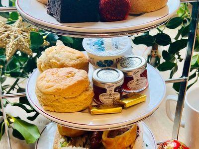 Christmas High Tea & Train Ride